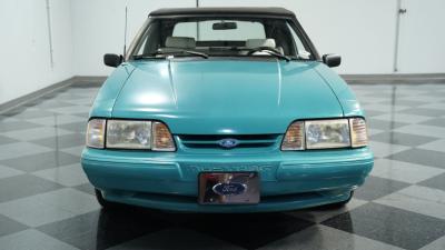 1992 Ford Mustang LX Convertible