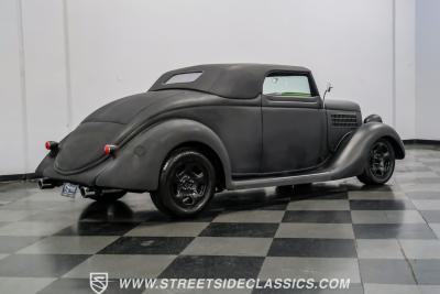 1935 Ford Cabriolet Restomod