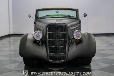1935 Ford Cabriolet Restomod