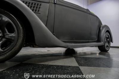 1935 Ford Cabriolet Restomod