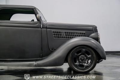 1935 Ford Cabriolet Restomod