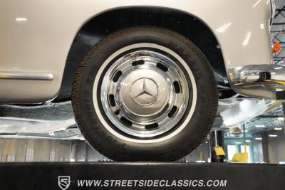 1958 Mercedes - Benz 219