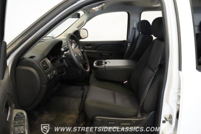 2011 Chevrolet Suburban 2500 4X4