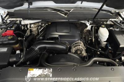 2011 Chevrolet Suburban 2500 4X4