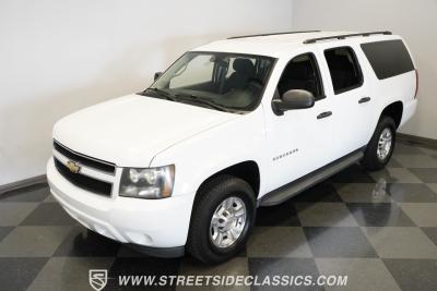 2011 Chevrolet Suburban 2500 4X4