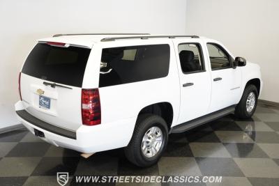 2011 Chevrolet Suburban 2500 4X4