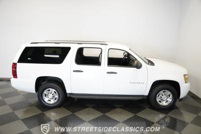 2011 Chevrolet Suburban 2500 4X4