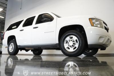 2011 Chevrolet Suburban 2500 4X4