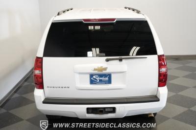 2011 Chevrolet Suburban 2500 4X4