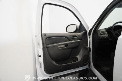 2011 Chevrolet Suburban 2500 4X4