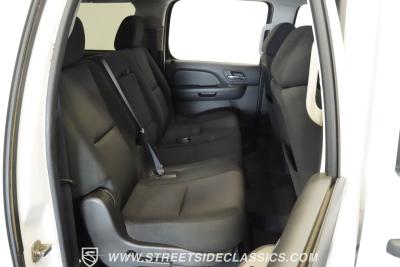 2011 Chevrolet Suburban 2500 4X4