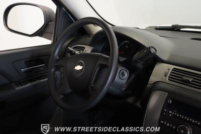 2011 Chevrolet Suburban 2500 4X4