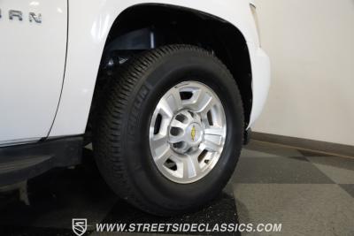 2011 Chevrolet Suburban 2500 4X4