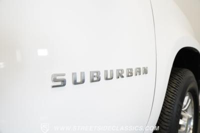 2011 Chevrolet Suburban 2500 4X4