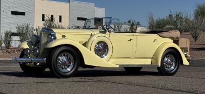 1933 Packard Eight