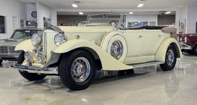 1933 Packard Eight