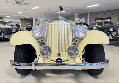 1933 Packard Eight