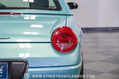 2002 Ford Thunderbird