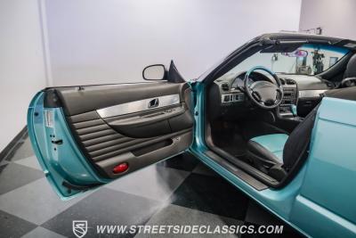 2002 Ford Thunderbird