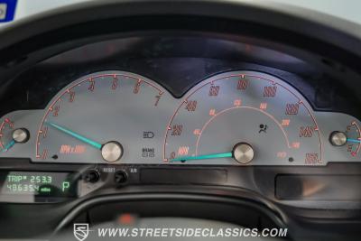 2002 Ford Thunderbird