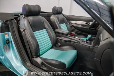 2002 Ford Thunderbird