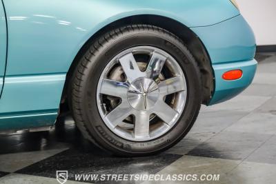 2002 Ford Thunderbird