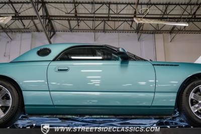 2002 Ford Thunderbird