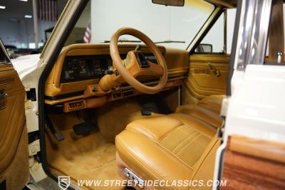 1988 Jeep Grand Wagoneer