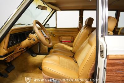 1988 Jeep Grand Wagoneer