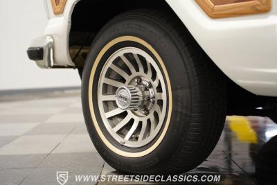 1988 Jeep Grand Wagoneer