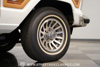 1988 Jeep Grand Wagoneer