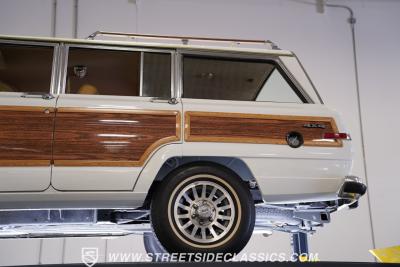 1988 Jeep Grand Wagoneer