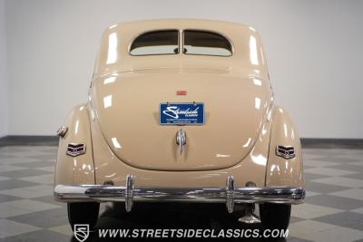 1940 Ford Deluxe Business Coupe