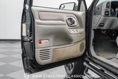 1995 Chevrolet Tahoe Z71 4X4 Restomod