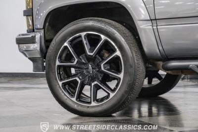 1995 Chevrolet Tahoe Z71 4X4 Restomod