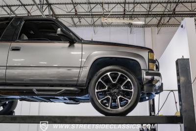1995 Chevrolet Tahoe Z71 4X4 Restomod