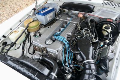 1977 Mercedes - Benz Mercedes Benz 280 SL &ldquo;Classicweiss&rdquo;