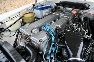 1977 Mercedes - Benz Mercedes Benz 280 SL &ldquo;Classicweiss&rdquo;