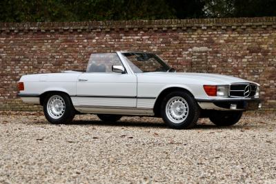 1977 Mercedes - Benz Mercedes Benz 280 SL &ldquo;Classicweiss&rdquo;