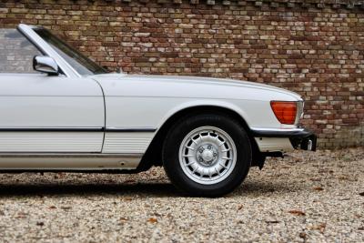 1977 Mercedes - Benz Mercedes Benz 280 SL &ldquo;Classicweiss&rdquo;