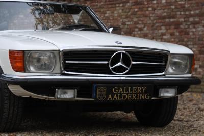 1977 Mercedes - Benz Mercedes Benz 280 SL &ldquo;Classicweiss&rdquo;