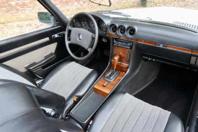 1977 Mercedes - Benz Mercedes Benz 280 SL &ldquo;Classicweiss&rdquo;