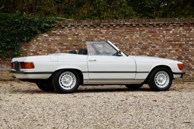 1977 Mercedes - Benz Mercedes Benz 280 SL &ldquo;Classicweiss&rdquo;