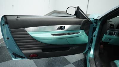 2002 Ford Thunderbird