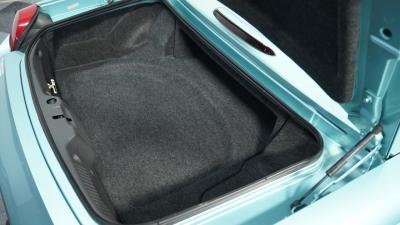 2002 Ford Thunderbird