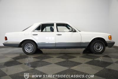 1984 Mercedes - Benz 300SD