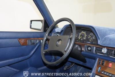 1984 Mercedes - Benz 300SD