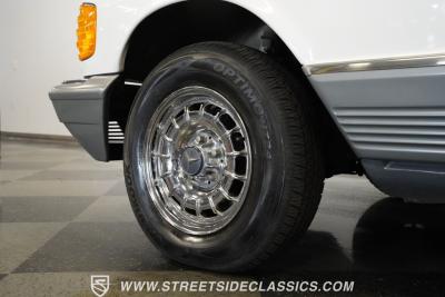 1984 Mercedes - Benz 300SD