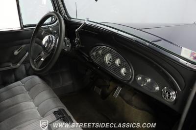 1933 Chevrolet Master Touring Sedan