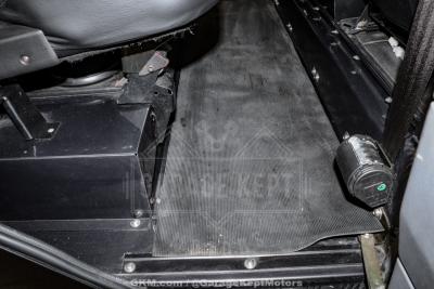 2000 Land Rover Defender 130